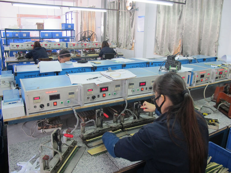 Shenzhen Hwalon Electronic Co., Ltd. ligne de production du fabricant