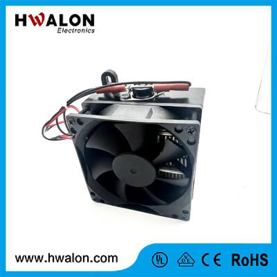 Économie d'énergie de la pièce PTC Ventilateur d'air de voiture chauffage à température constante chauffage de l'air chauffant élément maison sûre
